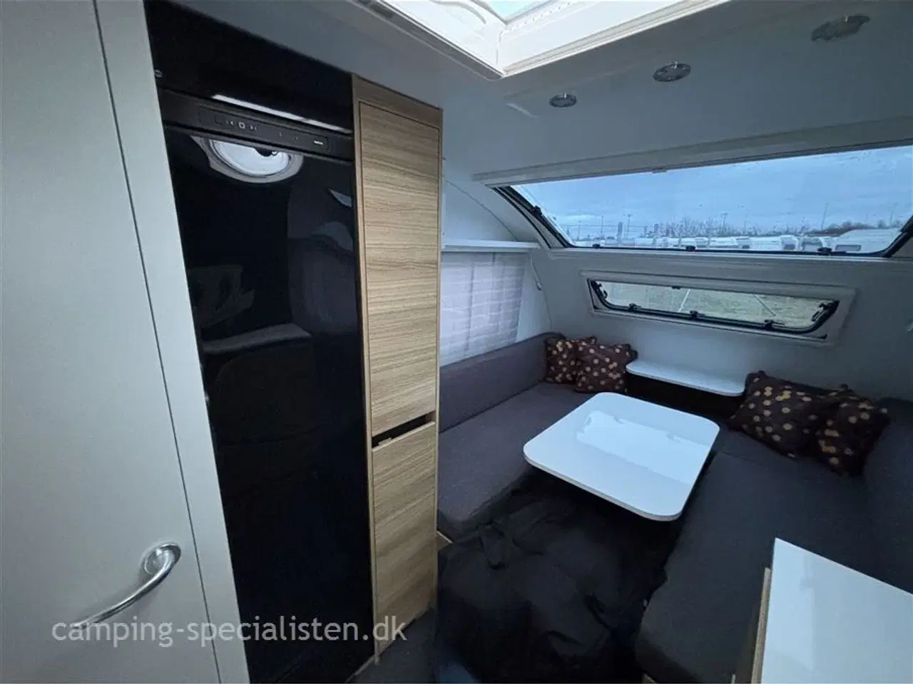 Billede 8 - 2022 - Adria Action 391 LH Så god som ny - Adria Action 391 LH Model 2022 - Kommer snart hos Camping-Specialisten i Silkeborg