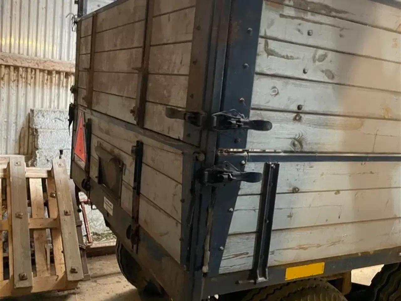Billede 4 - Vestfarm V 7000 Halv højtip