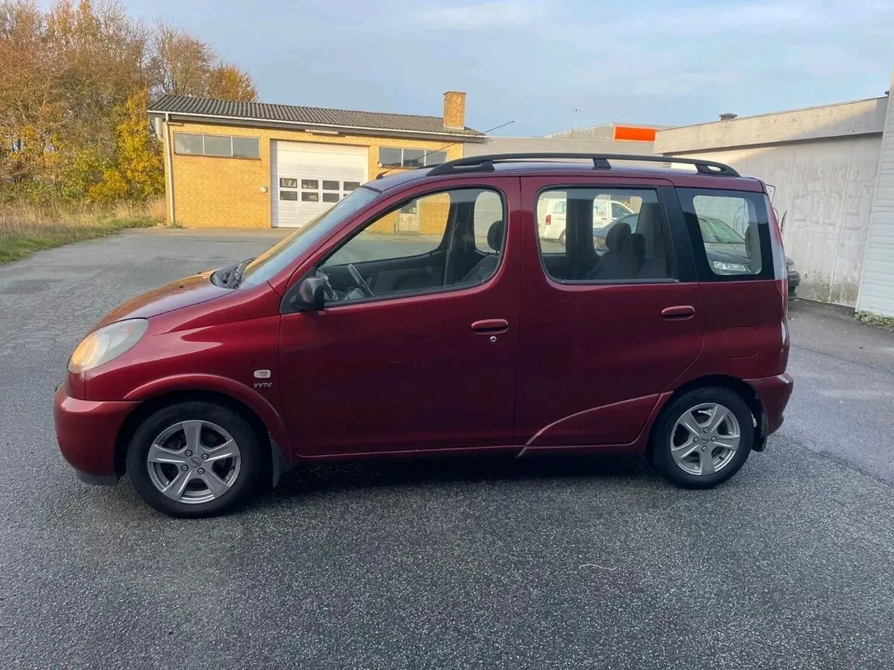 Billede 2 - Toyota Yaris Verso 1,3 Linea Luna 86HK