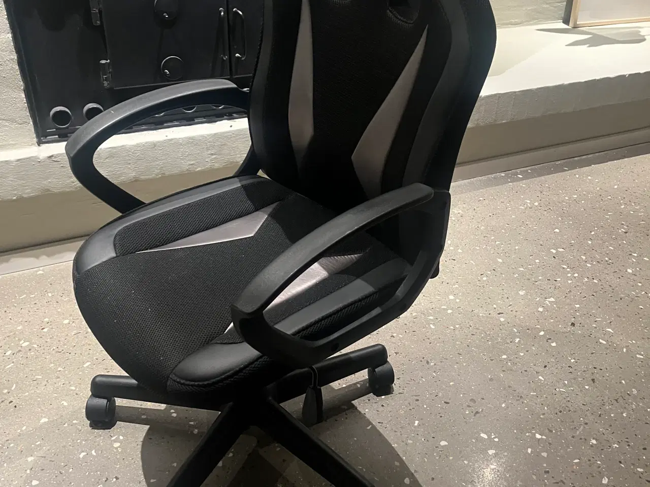 Billede 3 - 2 stk. gamer stole tilsalg