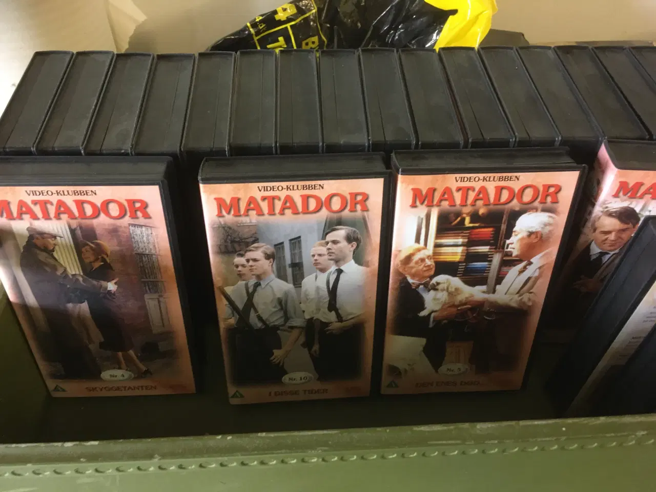 Billede 1 - Matador serie 24 bånd