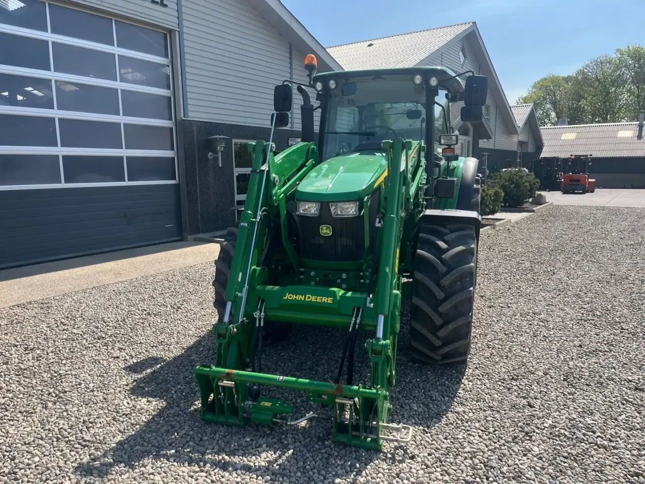 Billede 9 - John Deere 5115M Med frontlæsser, som ny