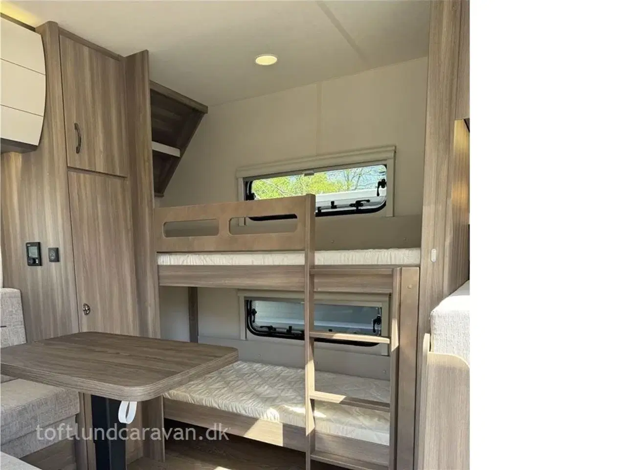 Billede 11 - 2024 - Hobby Excellent Edition 650 KMFe   Sønderjyllands aut. HOBBY forhandler. ULTIMATIV FAMILIEVOGN, Op til 8 sovepladser. NU PÅ LAGER NU.