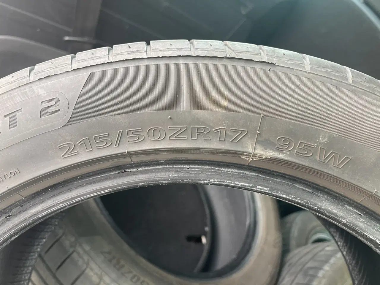 Billede 6 - sælges 4 stk sommer dæk  str 215/50zr17. 