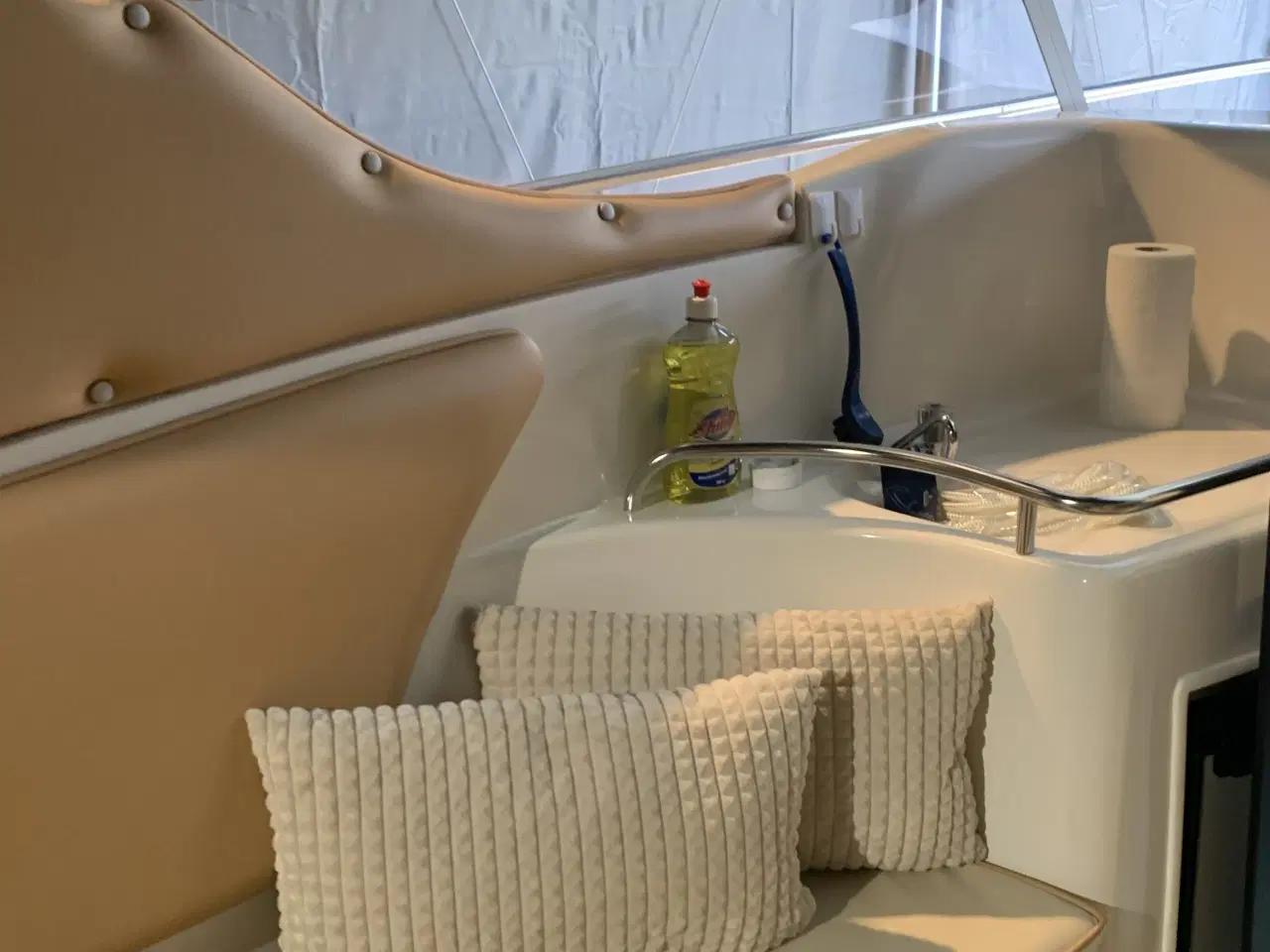 Billede 10 - Saver 650 Cabin – Mercury 150 hk – 245 timer