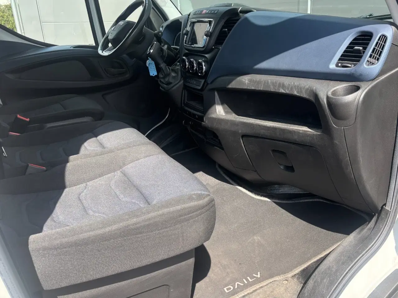 Billede 19 - Iveco Daily 3,0 35S18 9m³ Van AG8