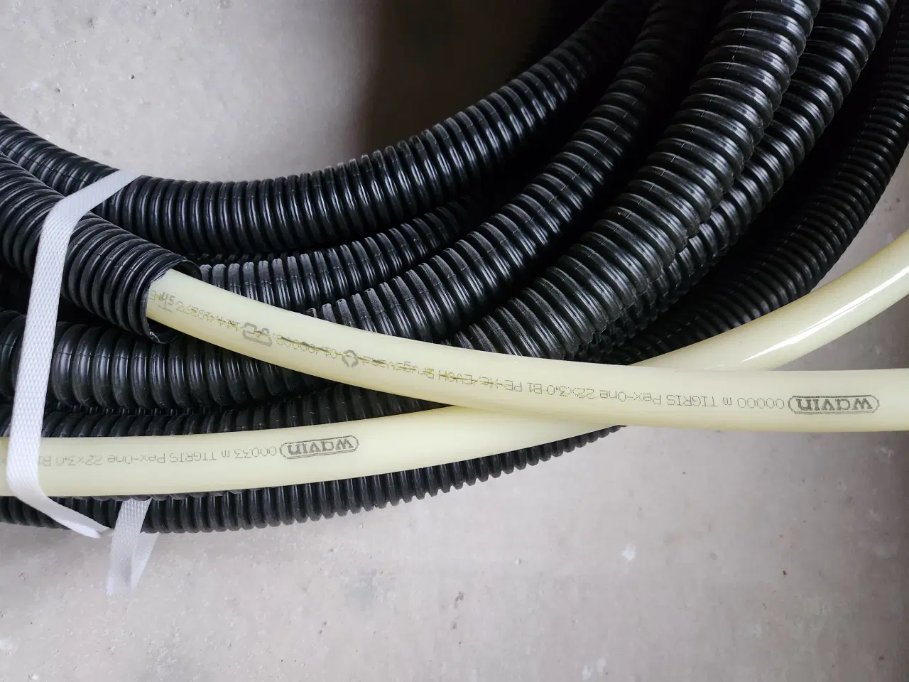 Billede 2 - 22mm Rør I Rør Wavin 33meter