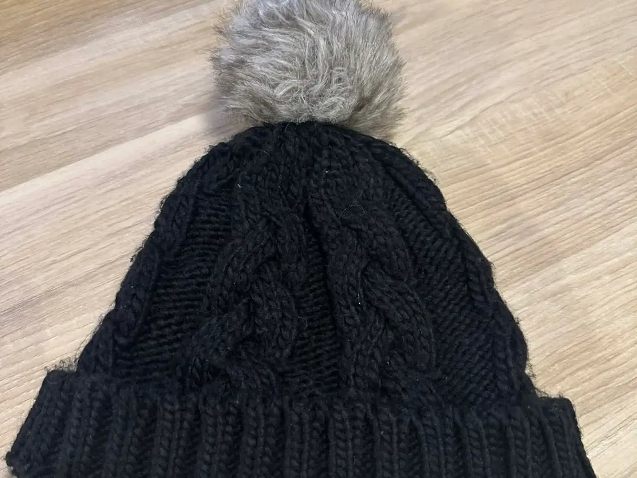 Billede 1 - Hue damer.