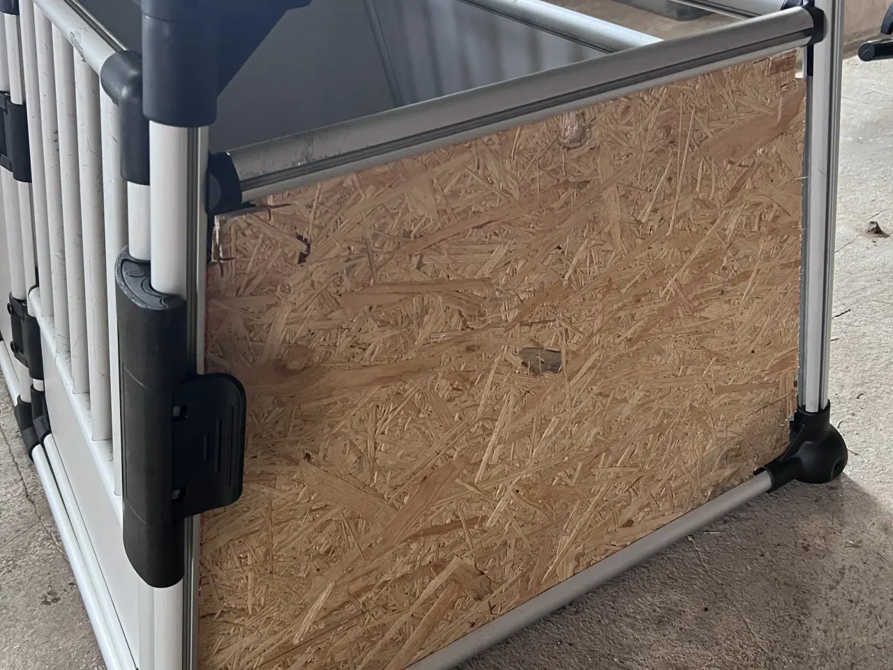 Billede 3 - Hundebur i Aluminium