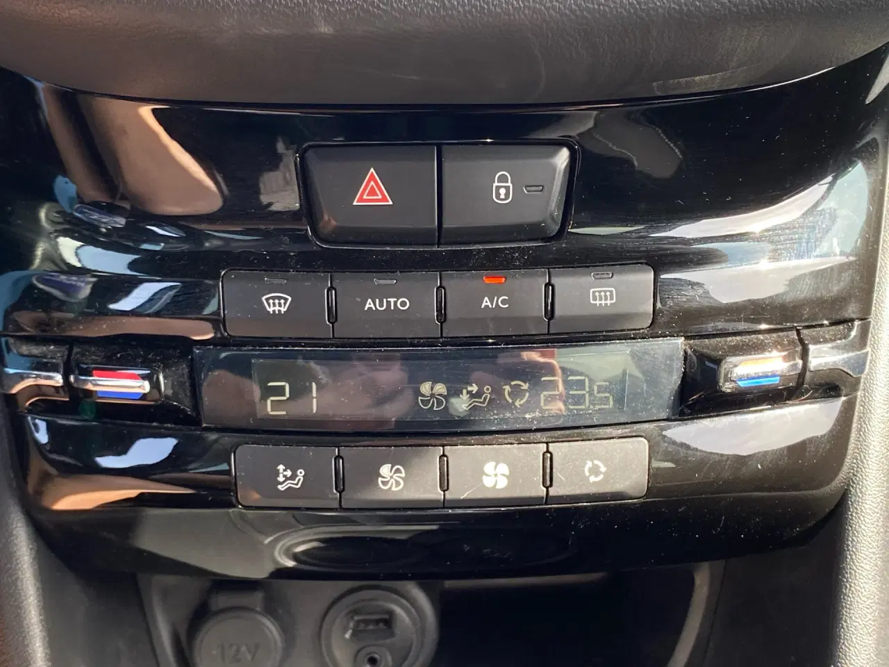 Billede 12 - Peugeot 208 1,2 e-Vti Envy ESG 82HK 5d Aut.
