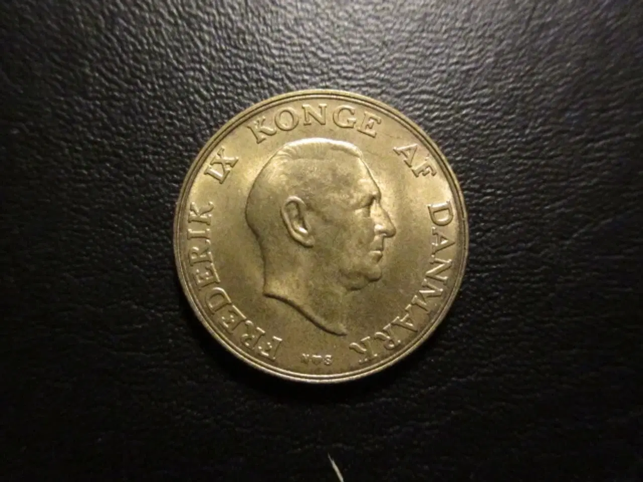 Billede 2 - 1 kr 1947 Fr. IX ny type unc