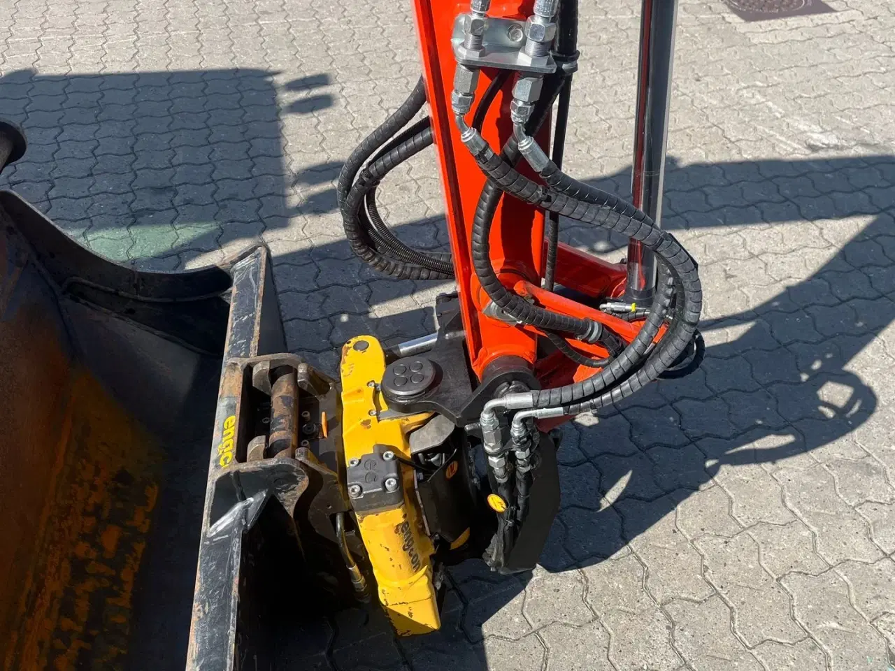 Billede 10 - Kubota kx027-4 Engcon rotortilt, Centralsmørring mm.