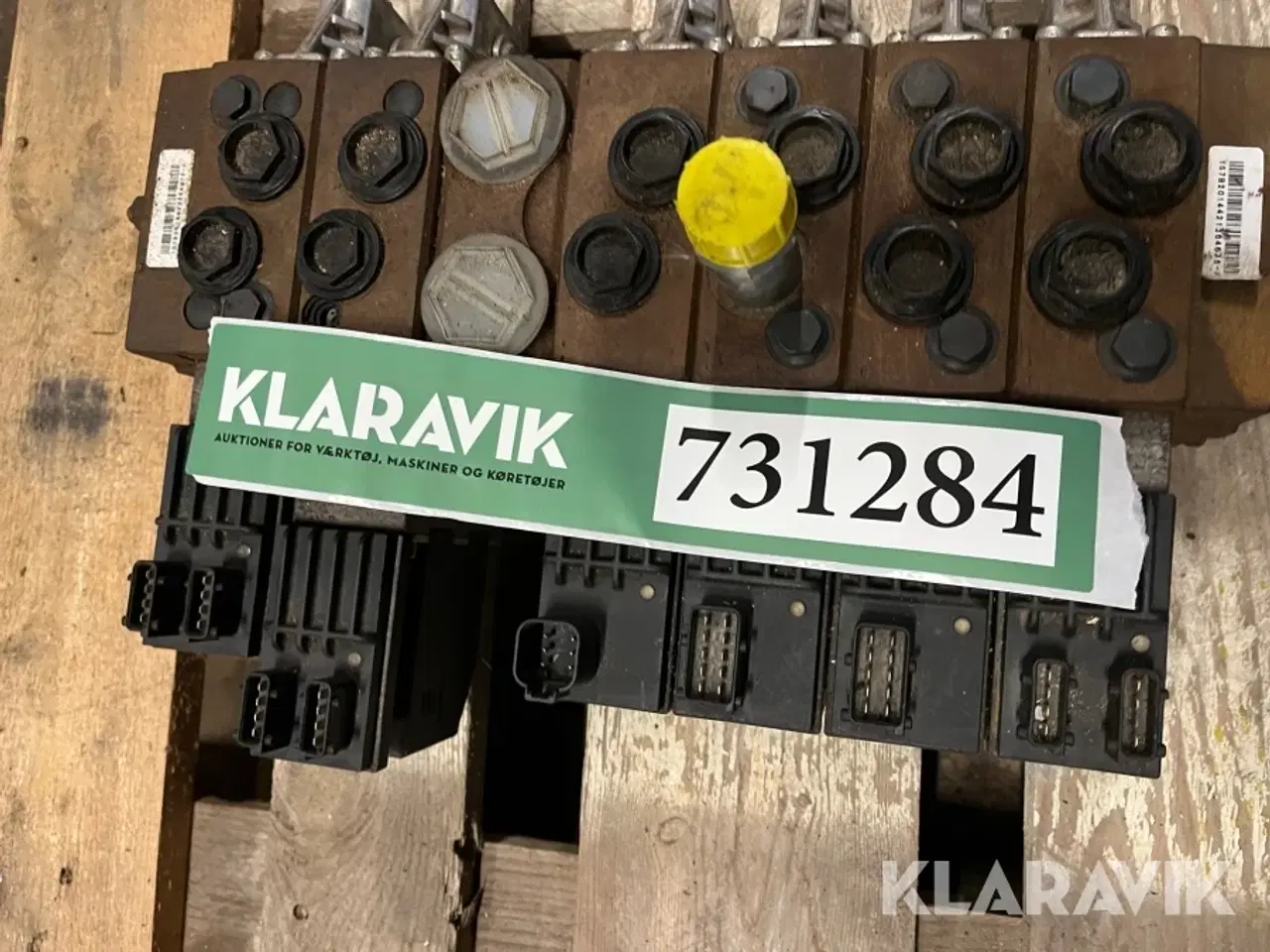 Billede 9 - Ventilblok 6 ventiler Danfoss PVG 32 12 volt