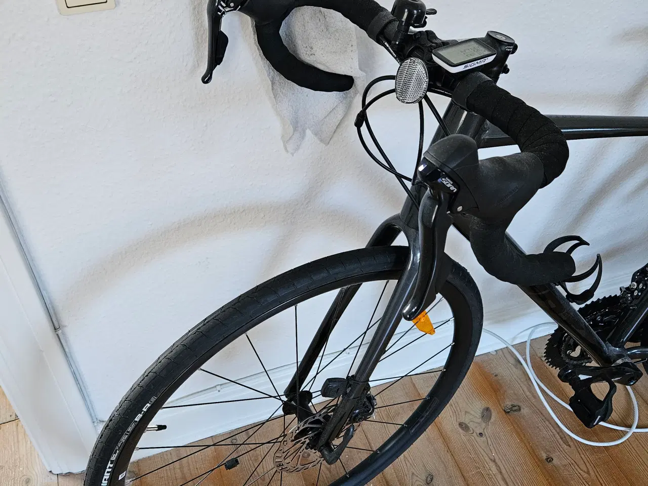 Billede 2 - Racercykel Giant Contend ar 3
