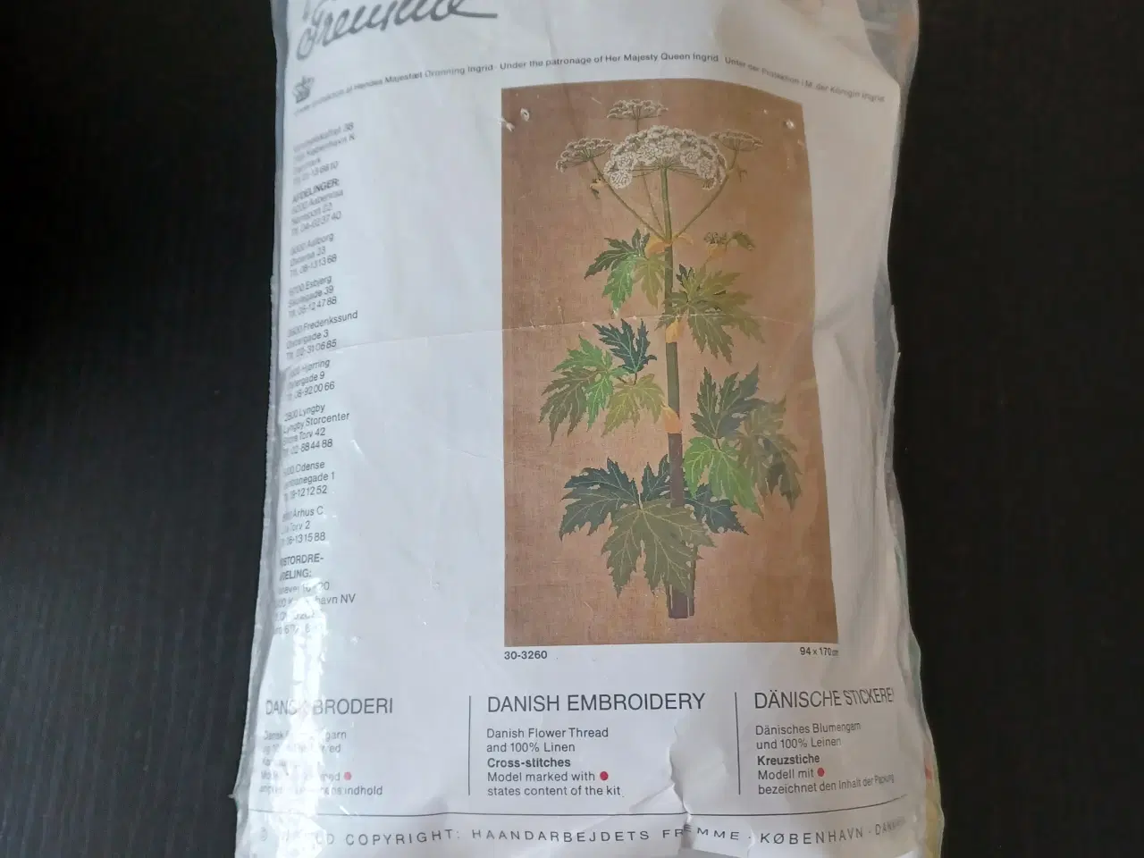 Billede 1 - Broderikit.