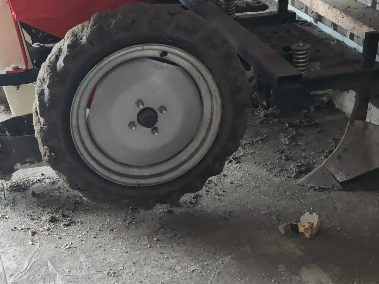 Billede 2 - 2 rk kartoffellægger Akpil