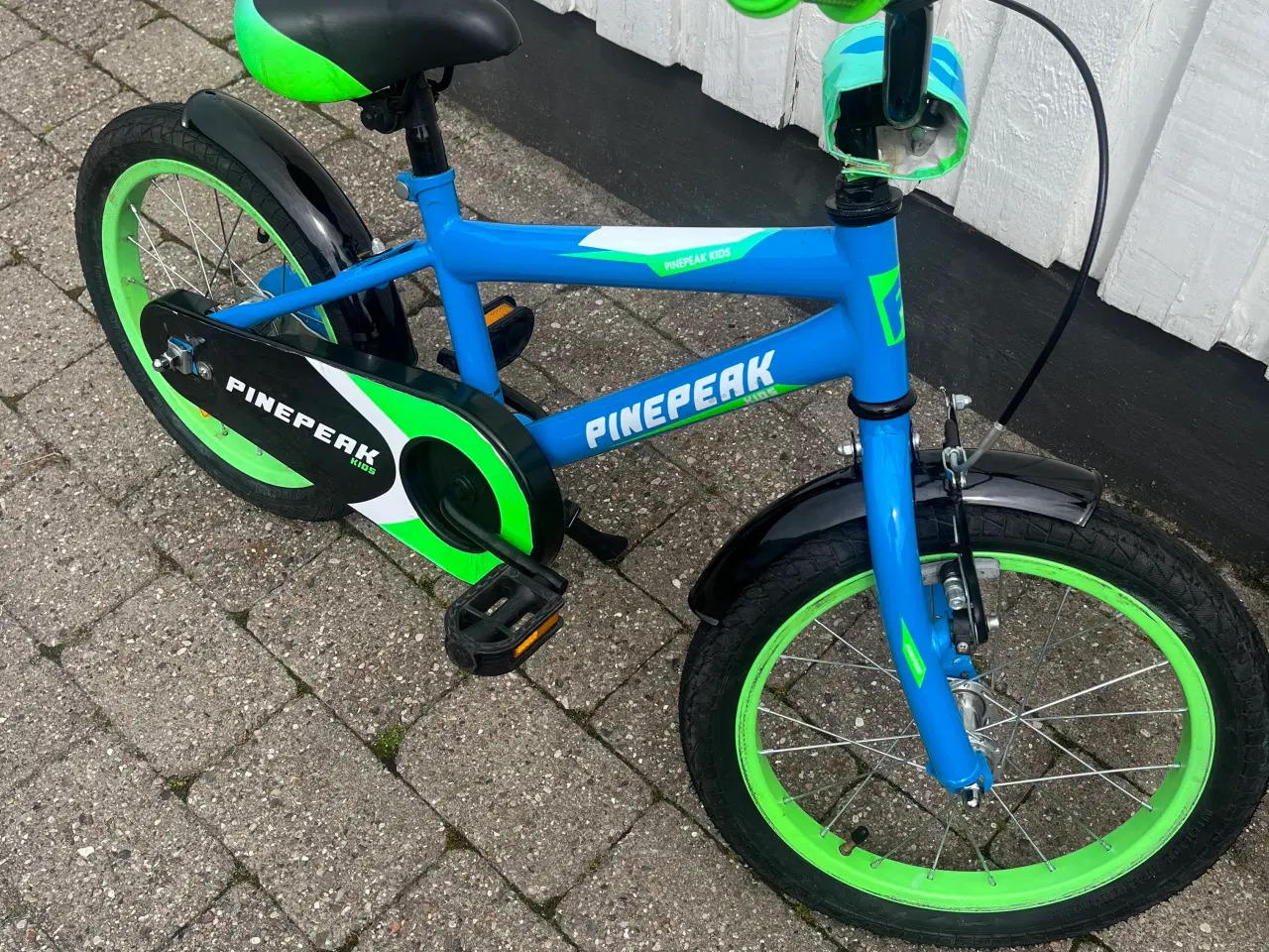 Billede 1 - Børnecykel 16".
