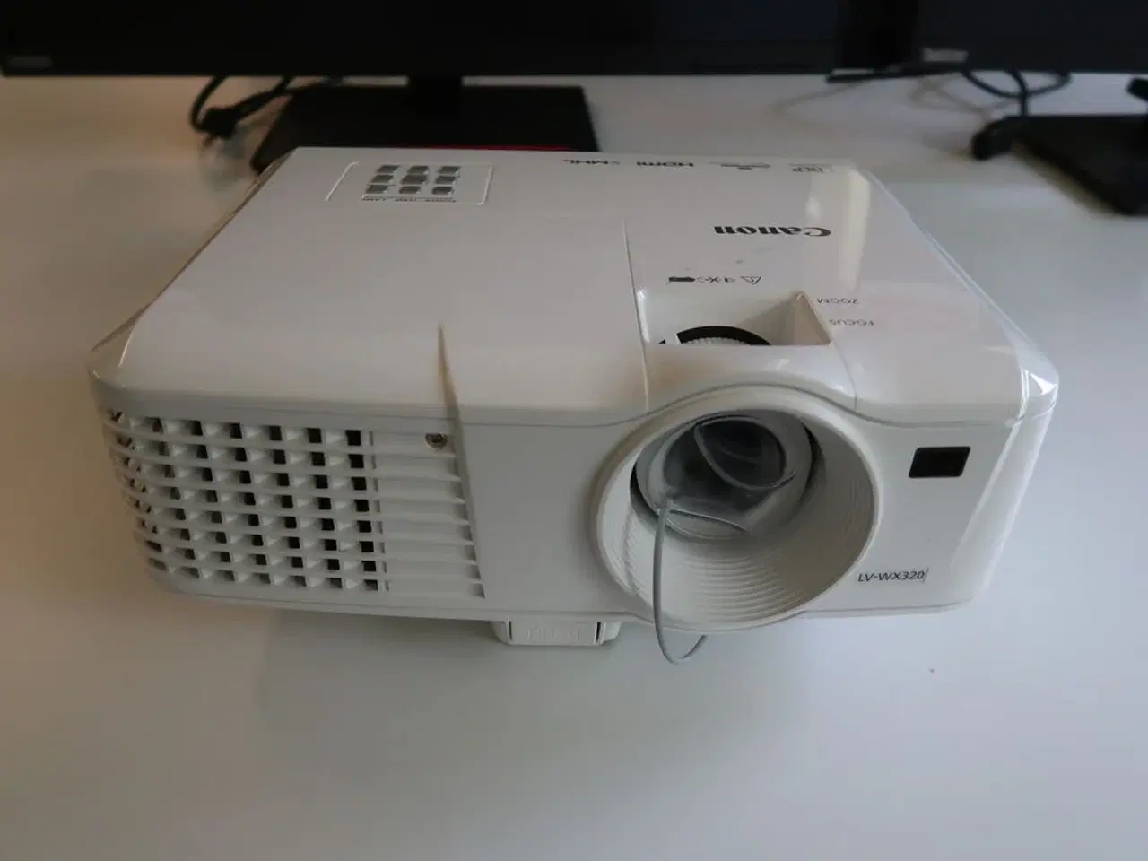 Billede 1 - Projektor, Canon LV-WX320