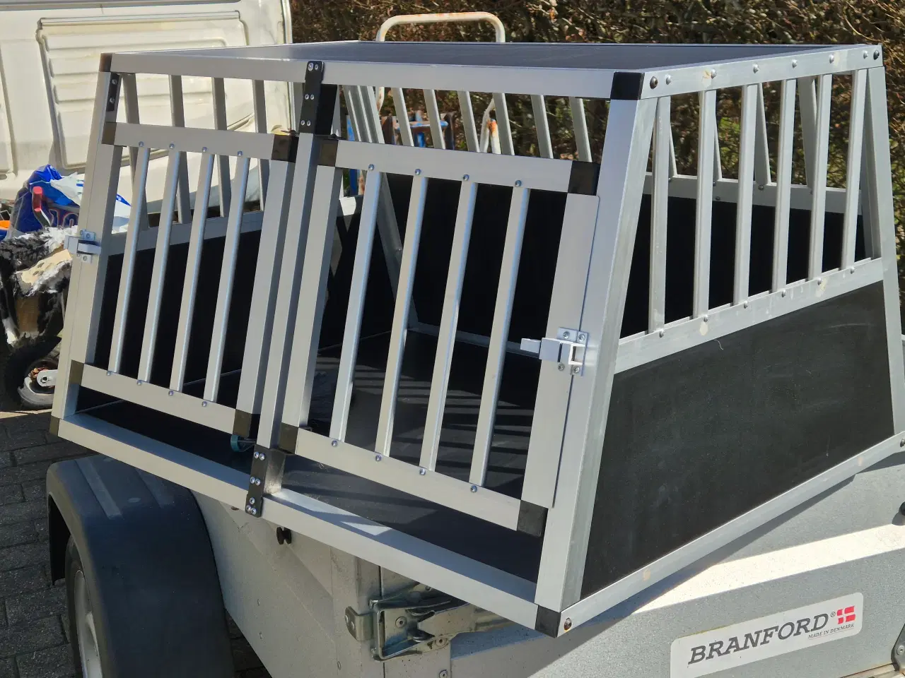 Billede 2 - Hundebur 