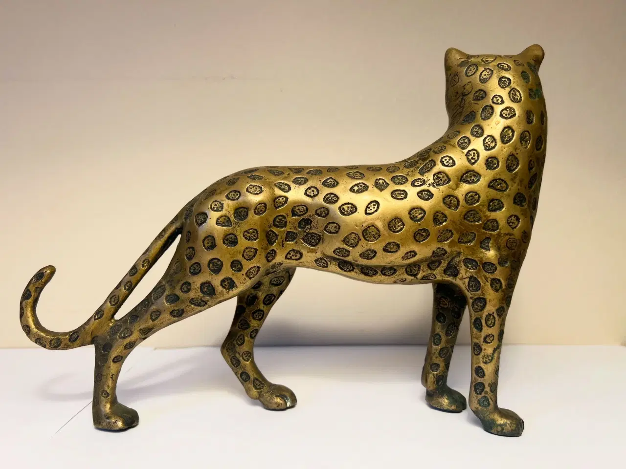 Billede 2 - Stor tung gammel messing leopardfigur 