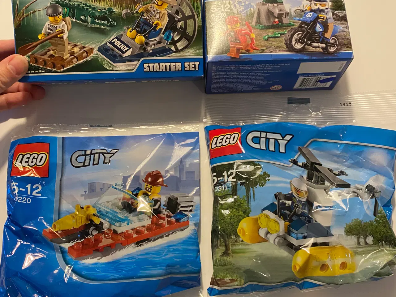 Billede 1 - LEGO city små æsker og poser sælges sammen