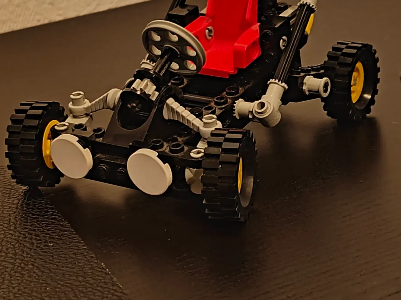 Billede 1 - LEGO Technic 8832 - Roadster