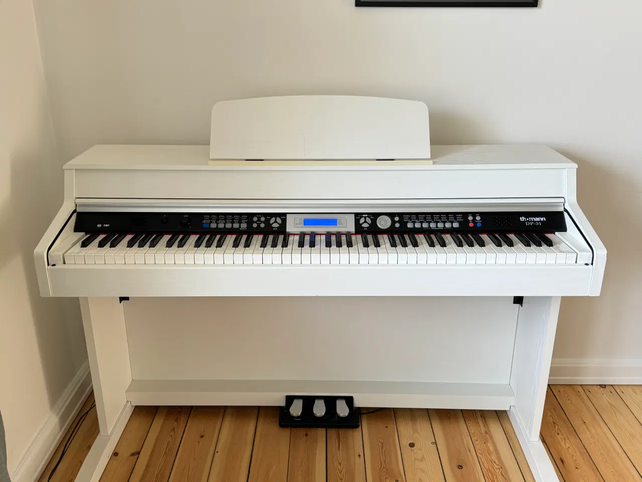 Billede 1 - Klaver - elektrisk med vægtede tangenter