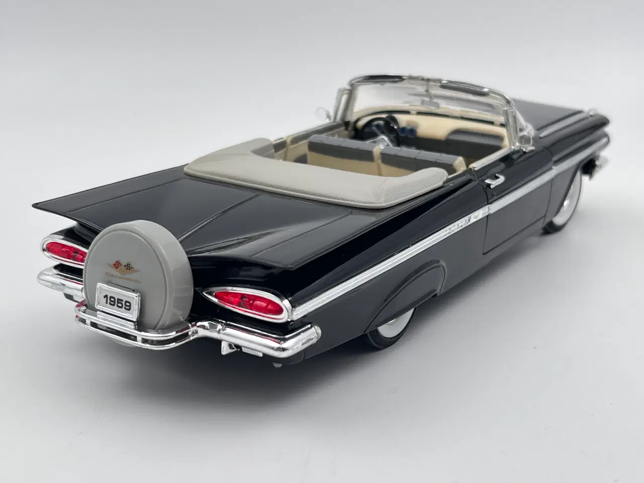 Billede 4 - 1959 Chevrolet Impala Convertible 1:18 