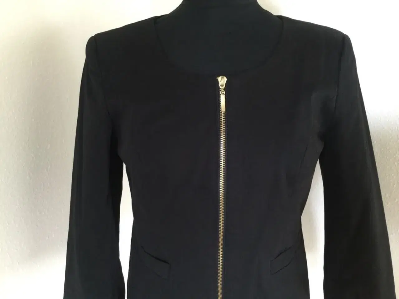 Billede 1 - Vero Moda Jakke / Blazer str 40