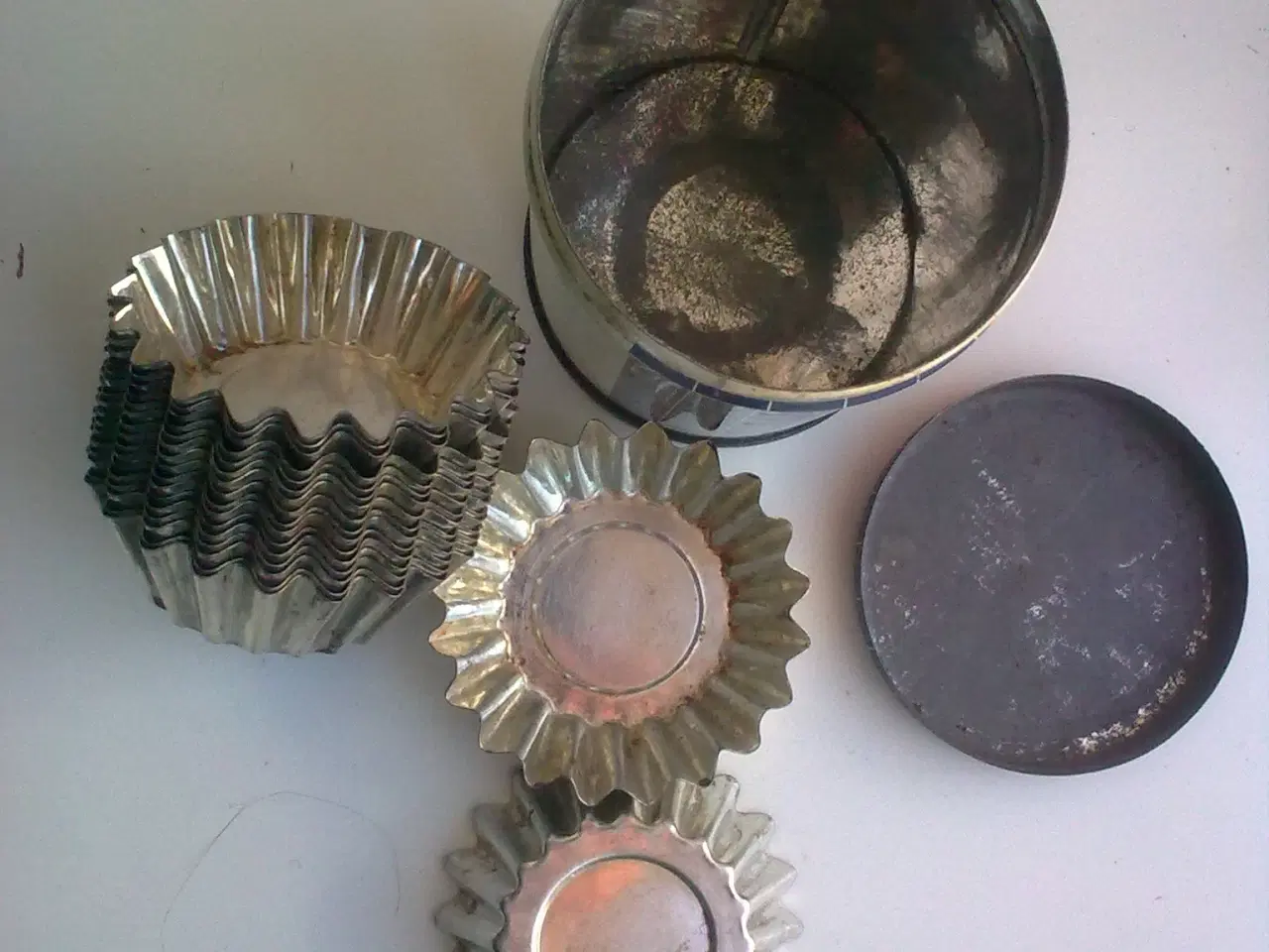 Billede 12 - RETRO børn AV! DANSK kagedåse Carletti 