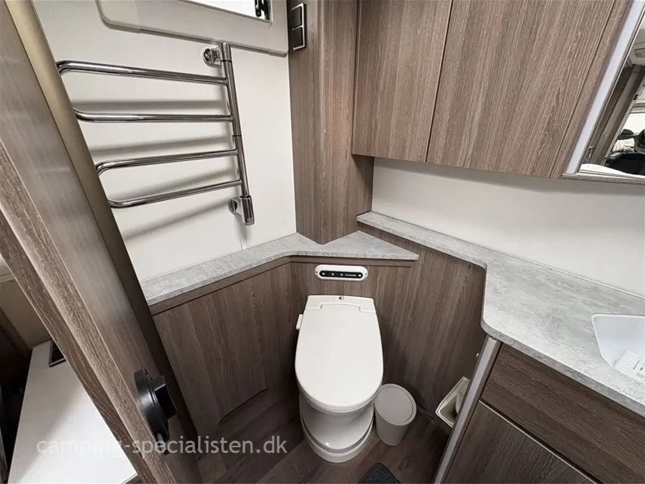 Billede 21 - 2019 - Kabe Imperial 1000 TDL E8/DL   Liebhaver campingvogn - Kabe Imperial 1000 TDL KS 2019 - Se den nu hos Camping-Specialisten.dk