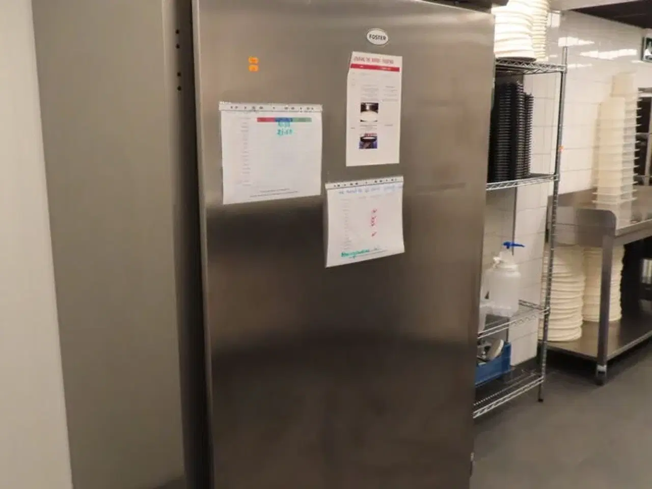 Billede 1 - Hæveskab FOSTER