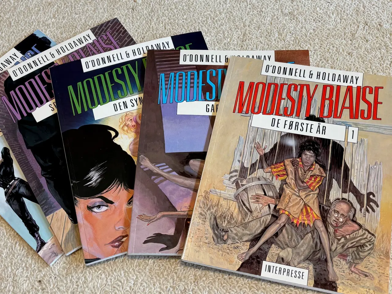 Billede 1 - Tegneserie: Modesty Blaise