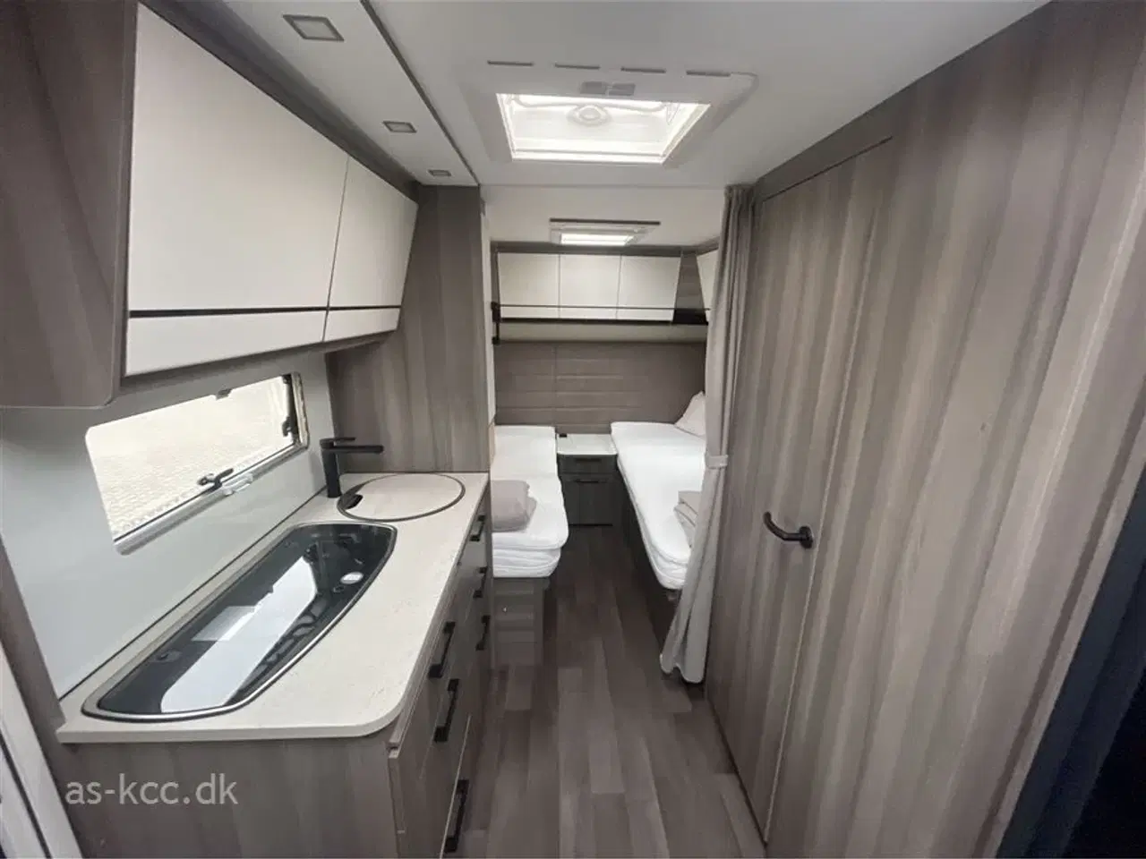 Billede 8 - 2024 - Kabe Estate 470 GLE Kabe Estate 470 GLE årg. 2024 . 4 sovepladser, 4 siddepladser, Mover, cykelholder,
