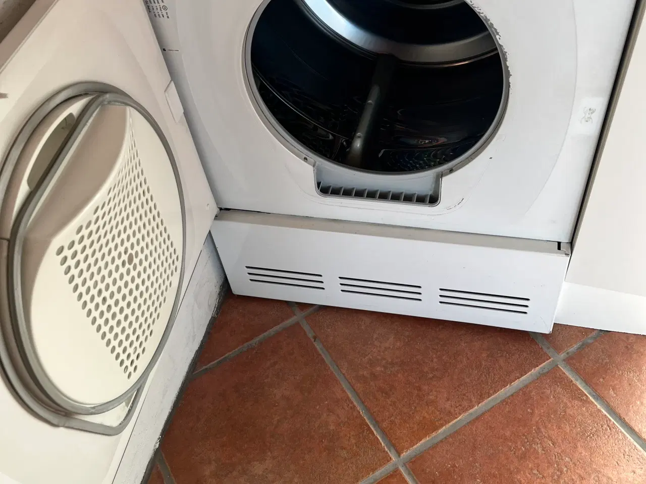 Billede 3 - Vaskemaskine og tørretumbler sælges 