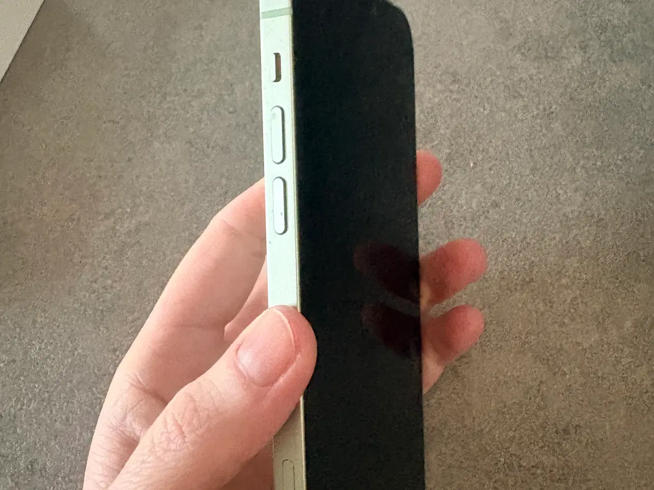 Billede 6 - iPhone 12 grøn, 64 gb og med tilbehør