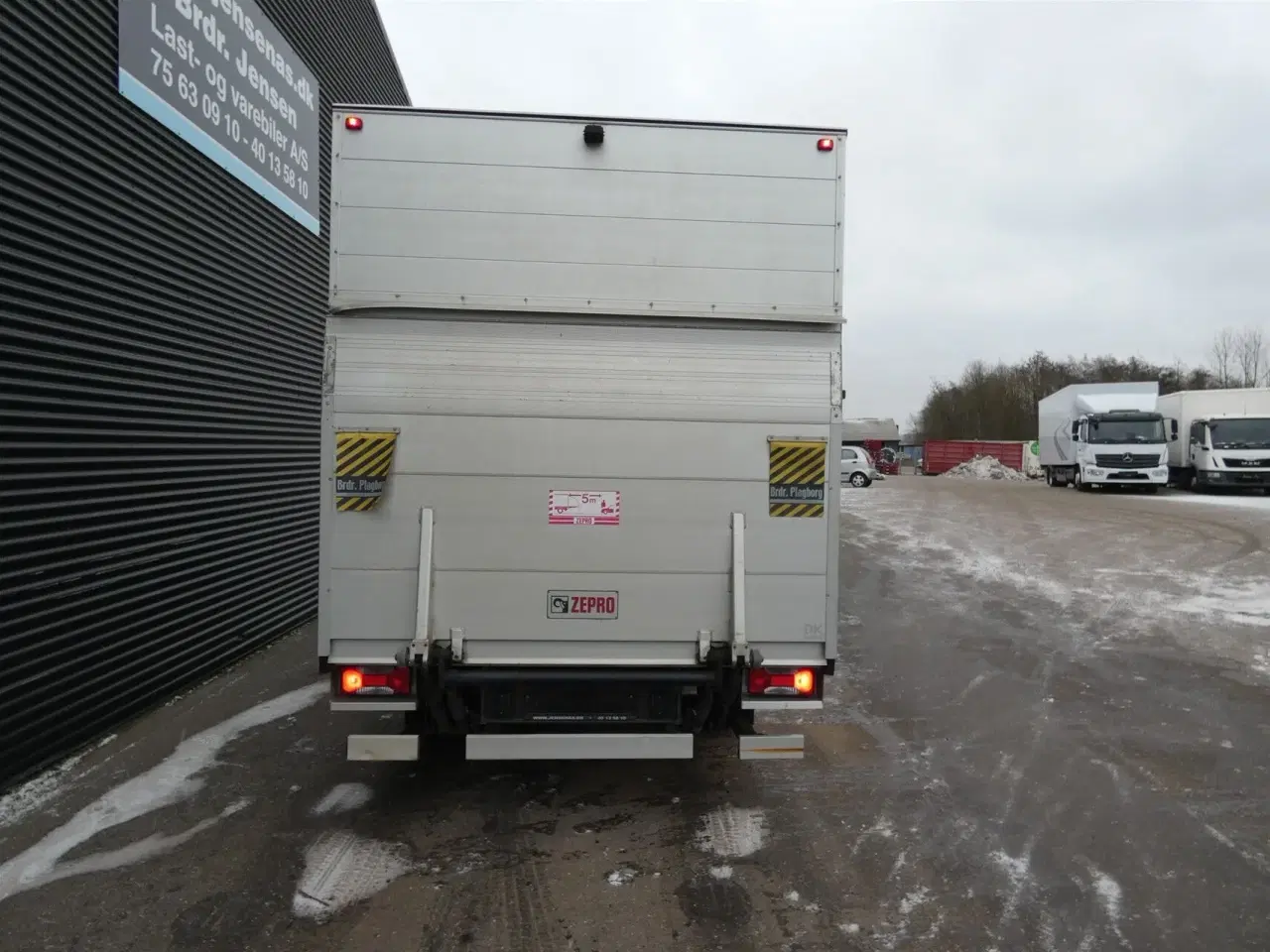 Billede 4 - Iveco Daily 35S16 4100mm 2,3 D 156HK Ladv./Chas. 8g Aut.