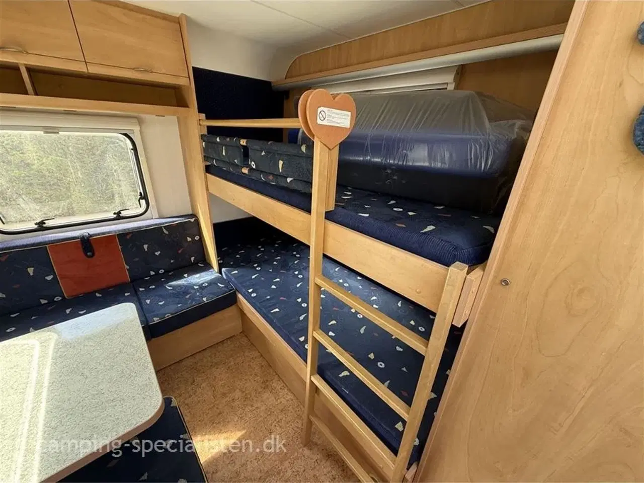 Billede 8 - 2003 - Bürstner Fun 480 TK   Bürstner Fun 480 TK 2003 - Se den nu hos Camping-Specialisten.dk