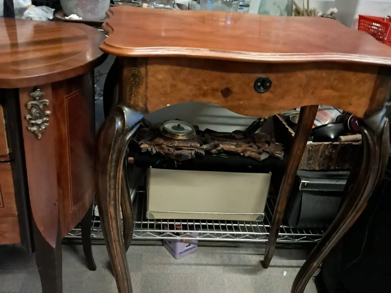 Billede 1 - Sybord - evt. i nyrokoko-stil.