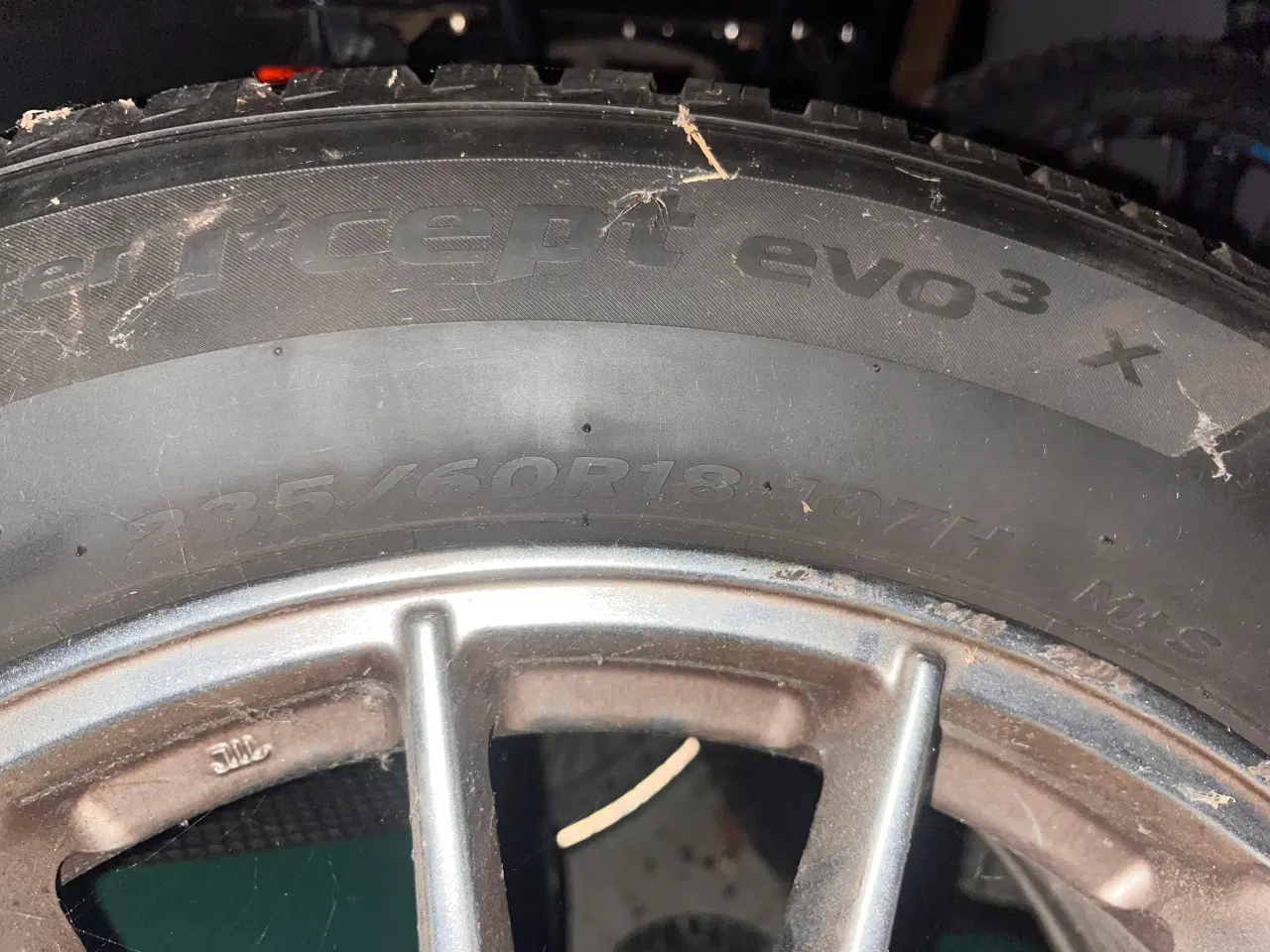 Billede 11 - Fælge med vinterdæk fra Hankook 235/60 R18