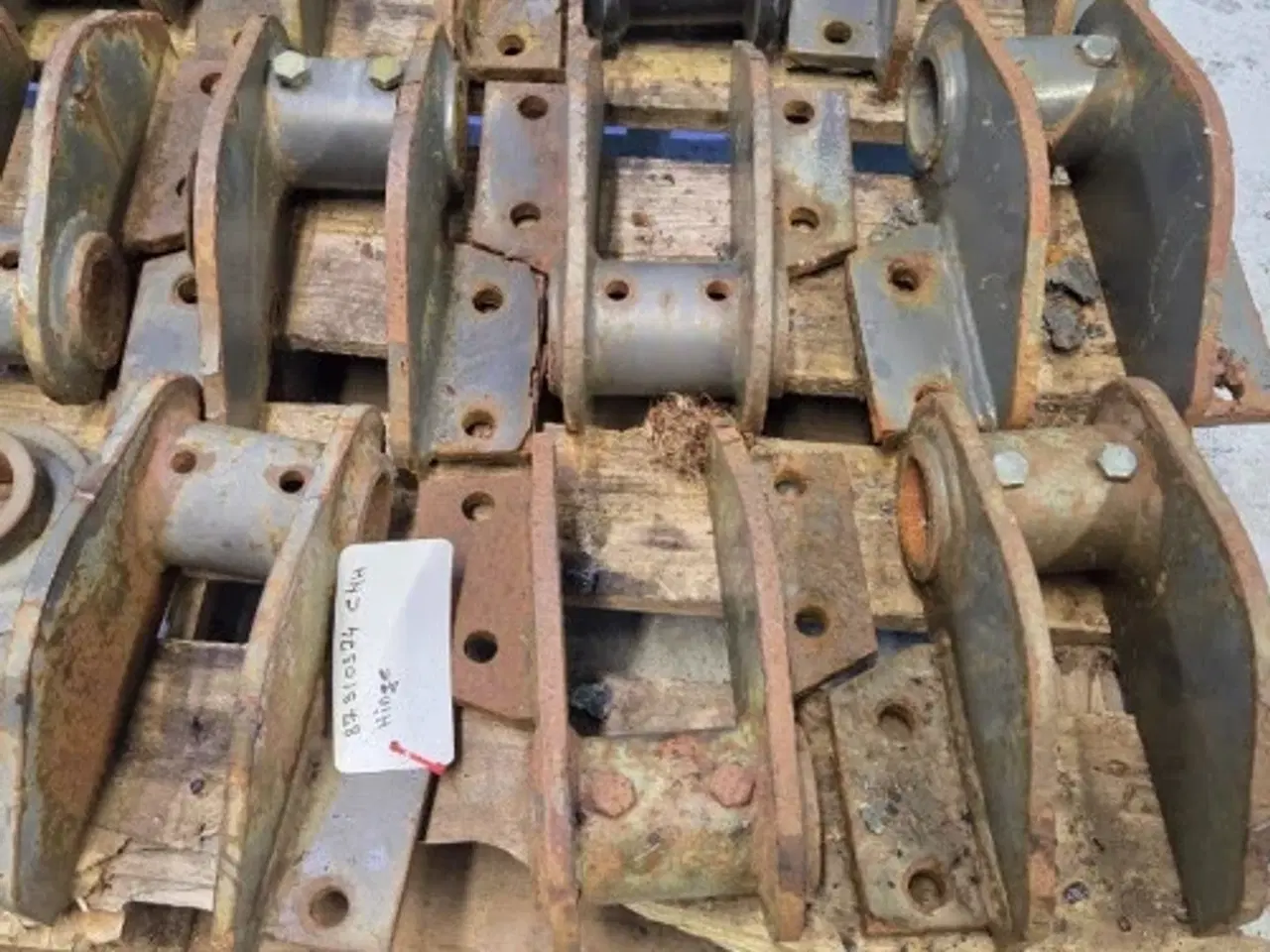 Billede 3 - New Holland B115C Dele til Pallegafler 87310374