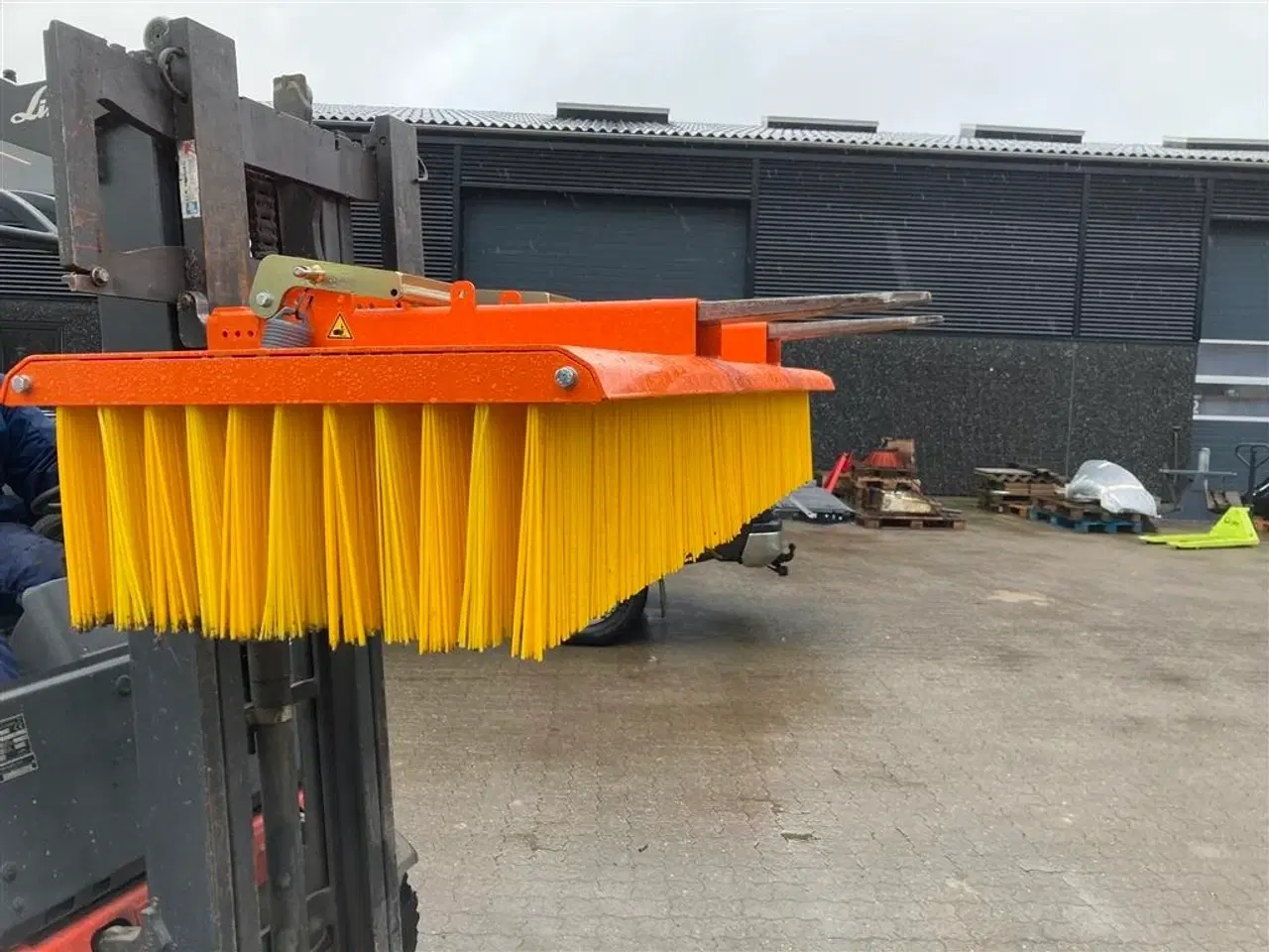 Billede 3 - Bema Bema 2000 Bema Multi Clean 11 kpst for pallegafler