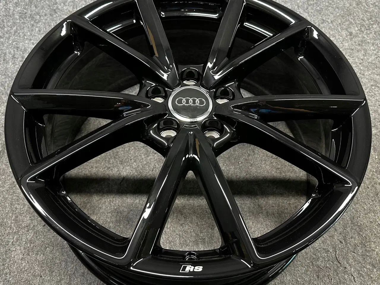 Billede 1 - AUDI A3 S3 RS3 8V 8V0 19 8.0" x 19" 5x112 ET 49