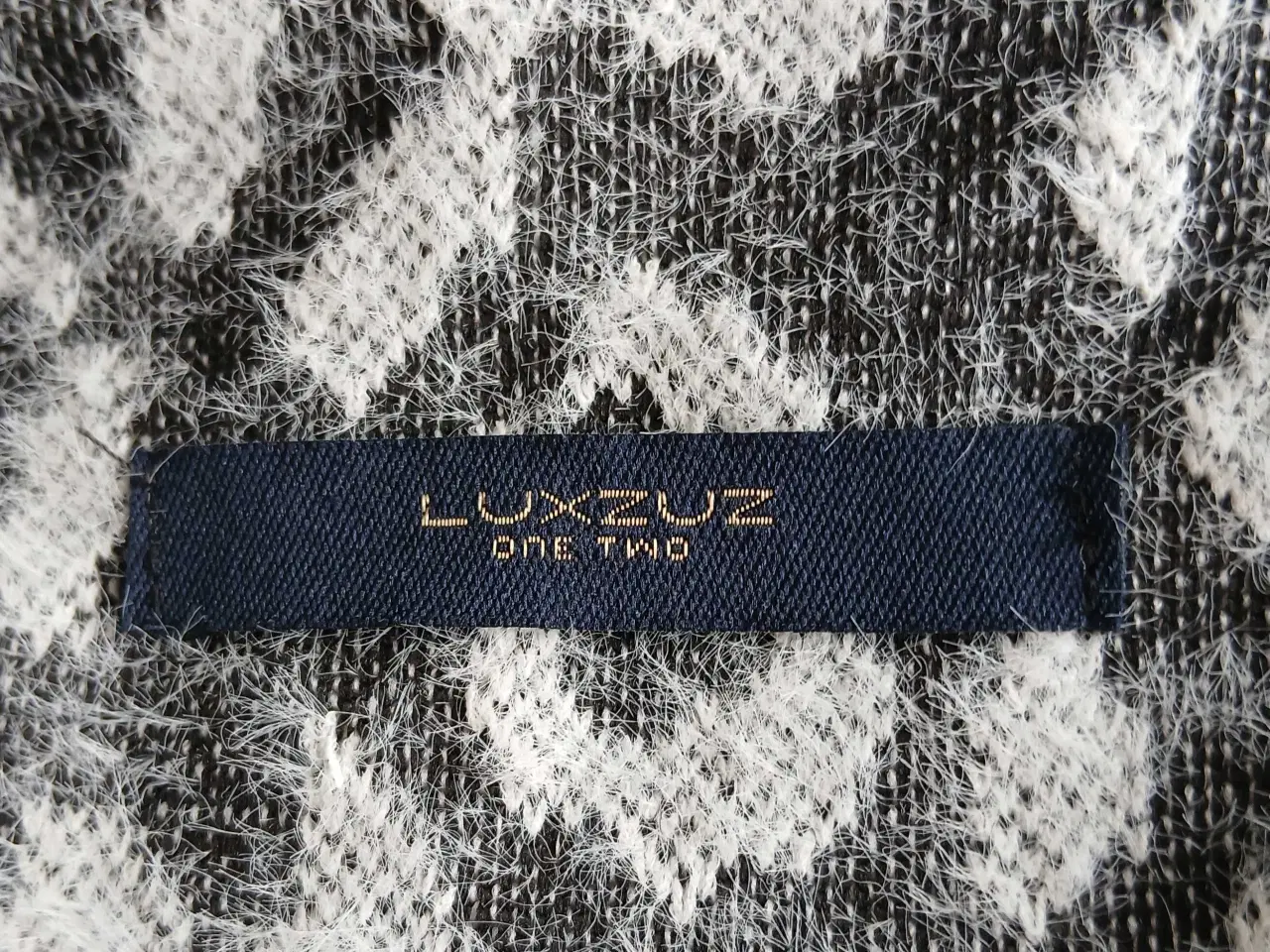 Billede 7 - Cardigan. Luxzuz. Medium/38