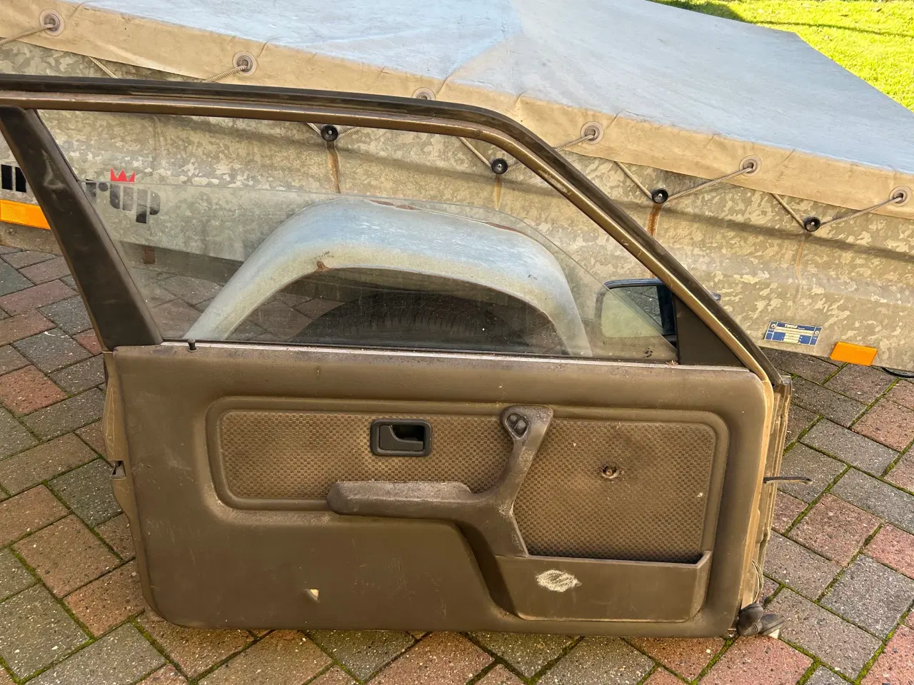 Billede 2 - BMW e30 døre