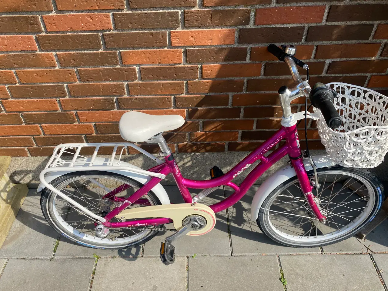 Billede 2 - Købt til 5299 kr 20 tommer prinsesse cykel 