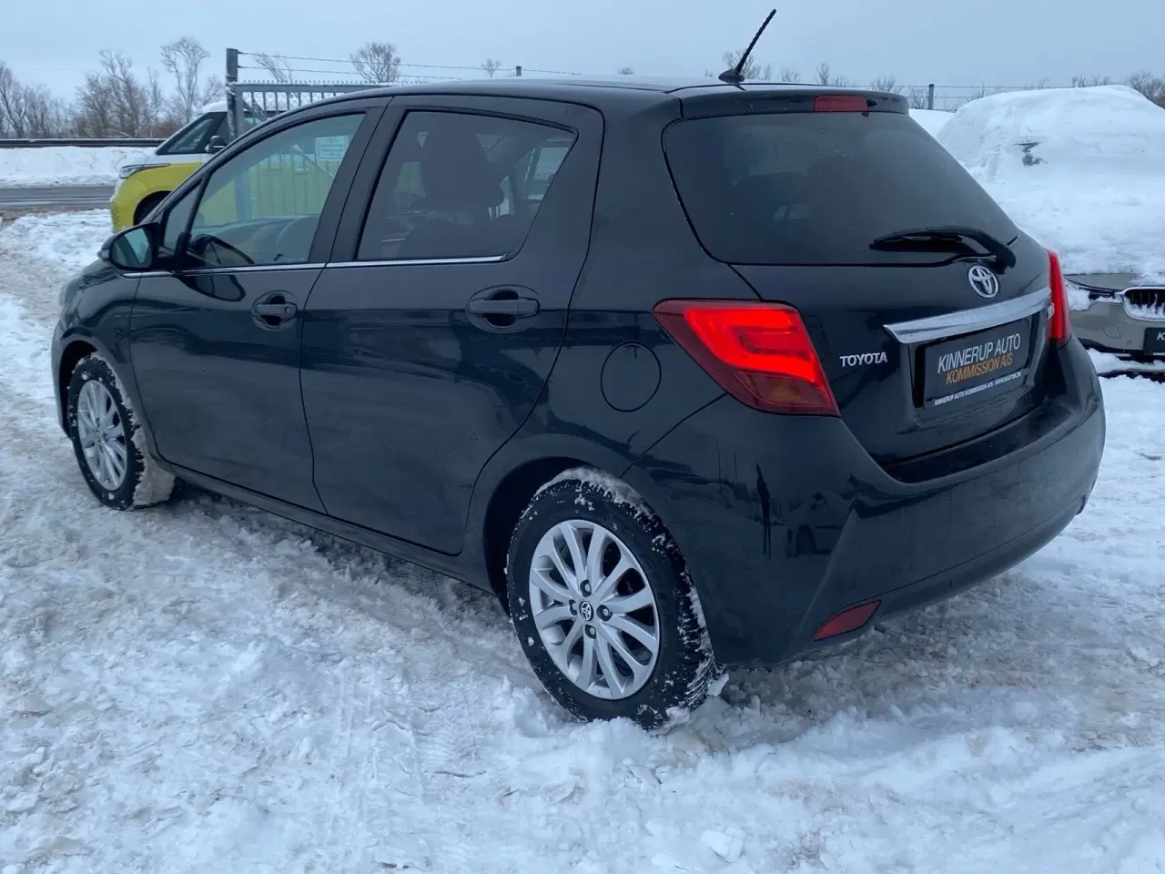 Billede 4 - Toyota Yaris 1,3 VVT-I Lounge Edition 100HK 5d 6g