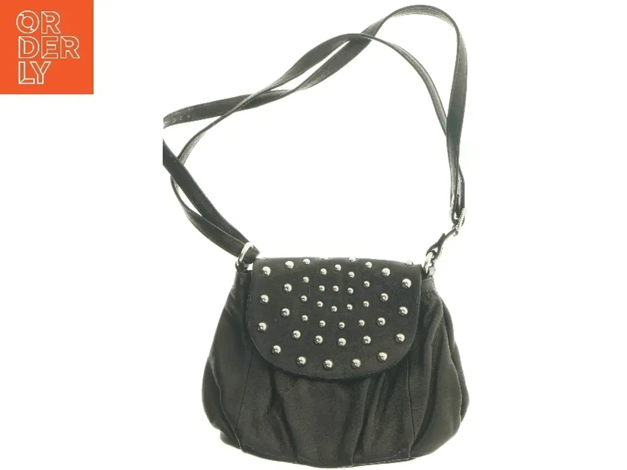 Billede 1 - Sort skuldertaske med nitter (str. 25x18 cm)