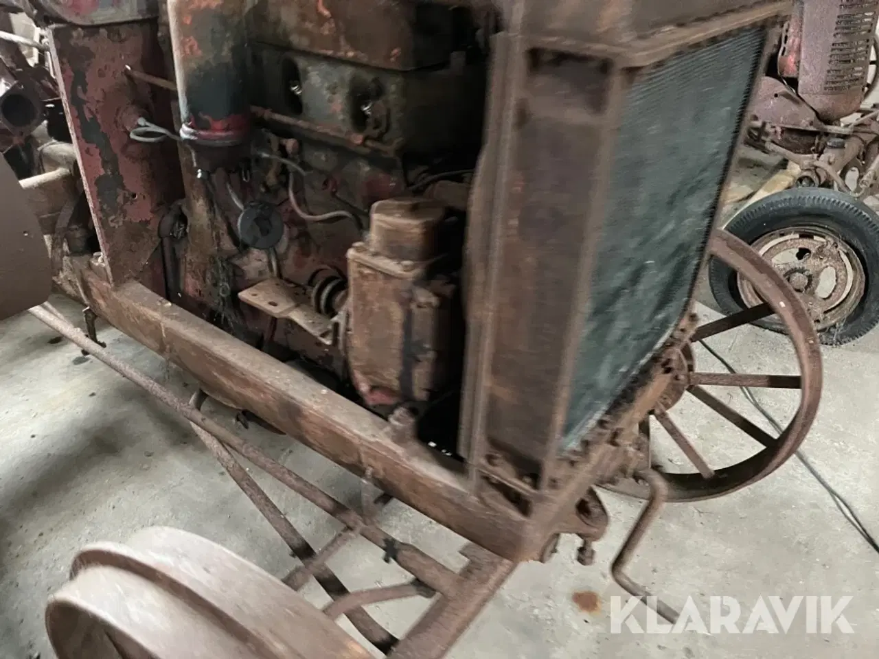 Billede 12 - Veterantraktor Farmall