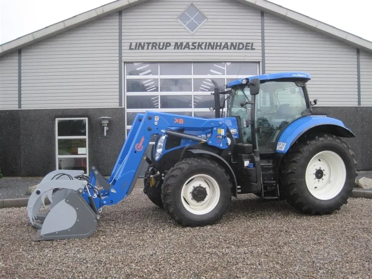 Billede 1 - Hauer Fabriksnye frontlæssere. XB Bionic